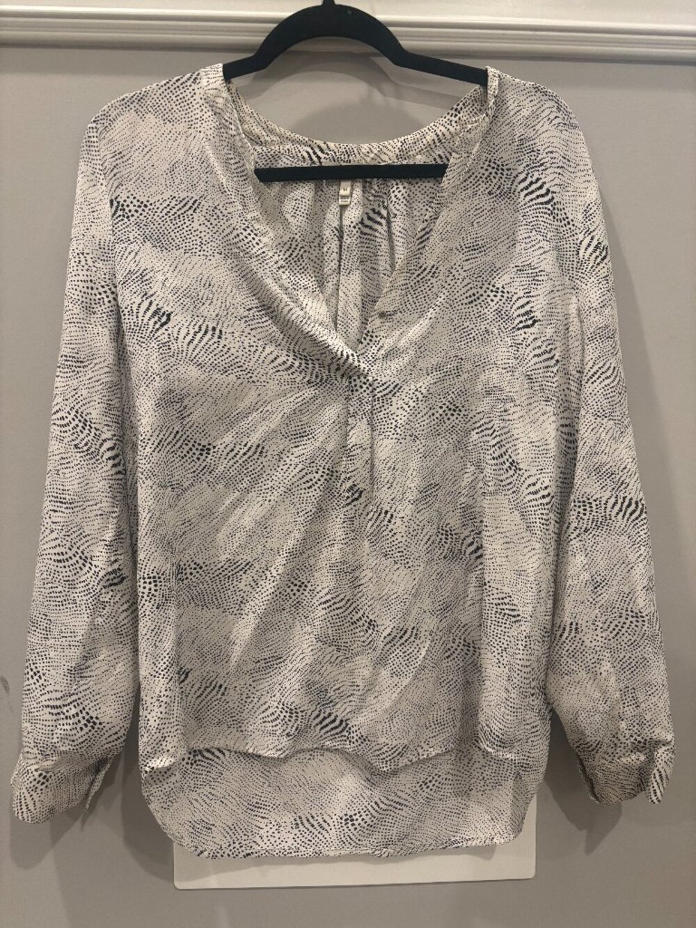Joie Women's Long Sleeve Blouse Medium Black White Pattern
